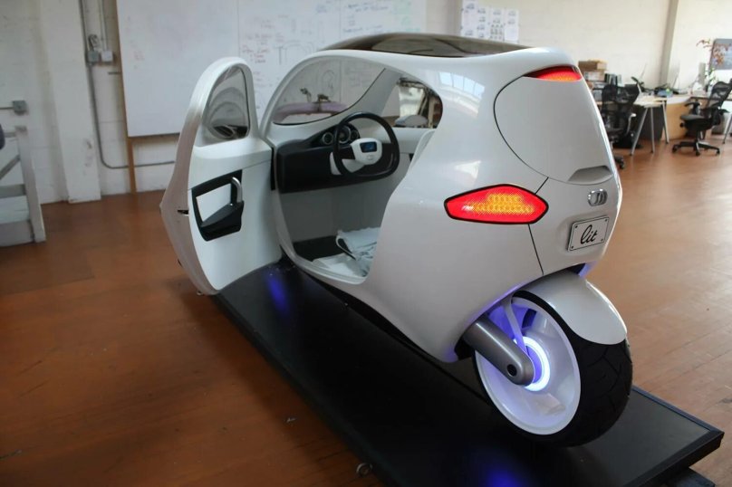 Двухколёсный электромобиль