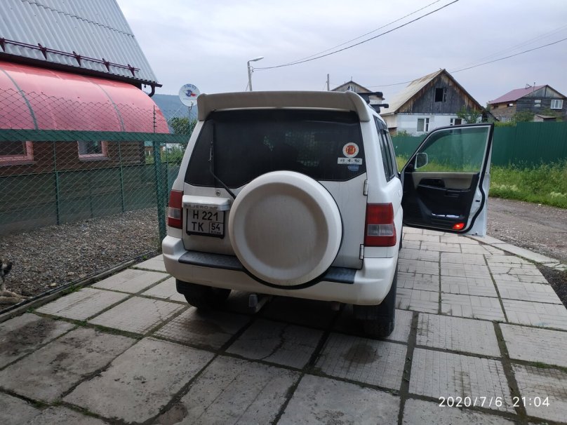 Митсубиси Паджеро io 2003