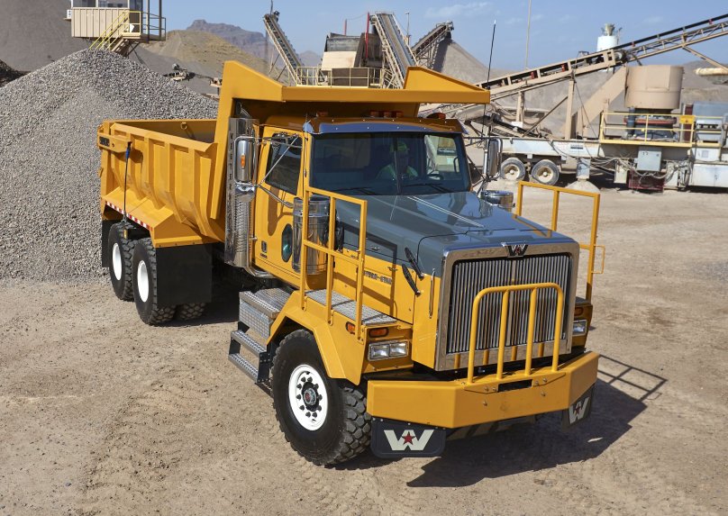 Грузовик Western Star 6900