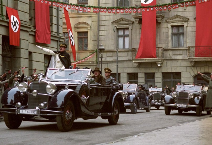 Адольф Гитлер - Mercedes-Benz 770