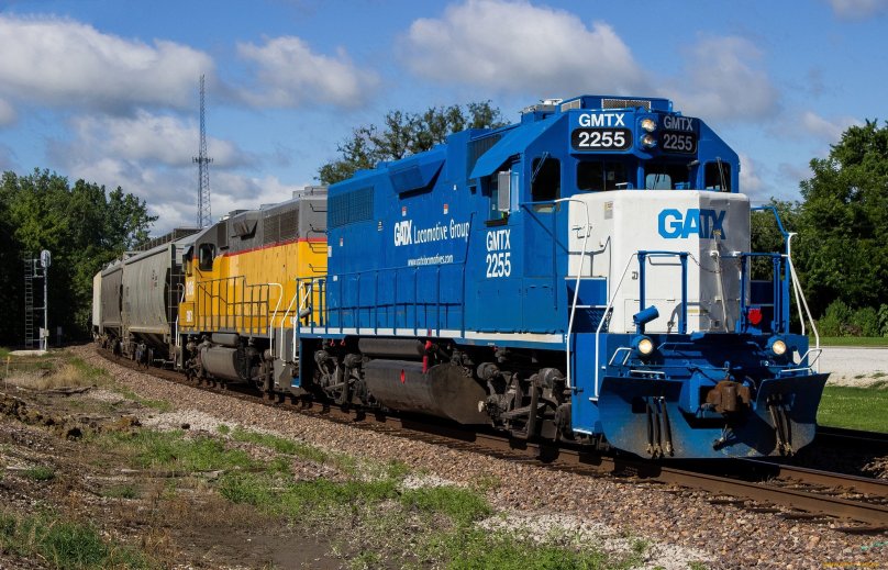 Тепловоз GP 38