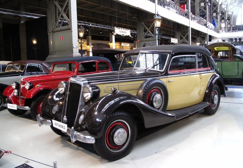 Horch 930 v Cabriolet