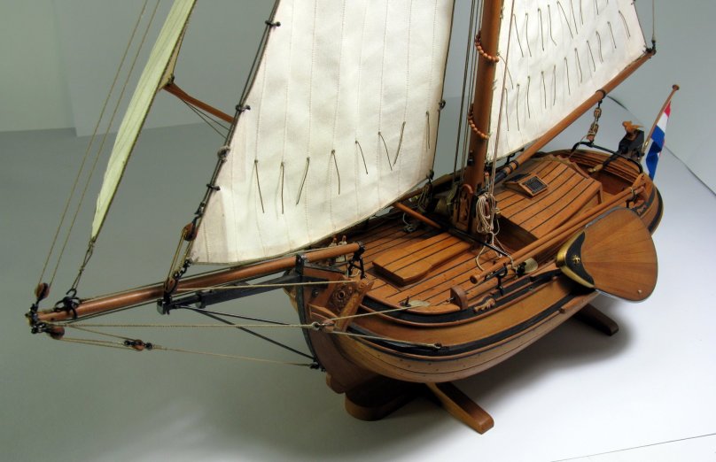 Парусно-гребной Фрегат "Апостол пётр".