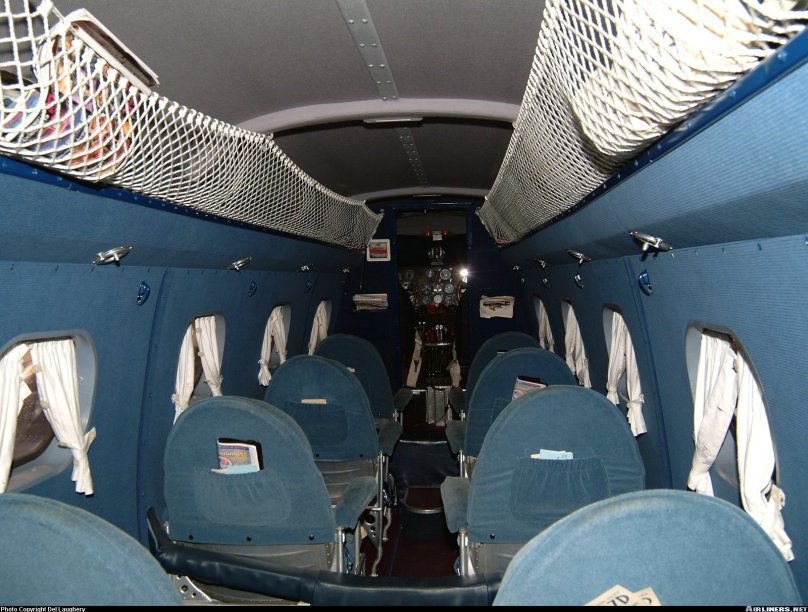 Боинг 247 салон