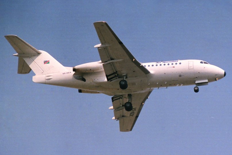 Air Anglia Fokker f28-4000