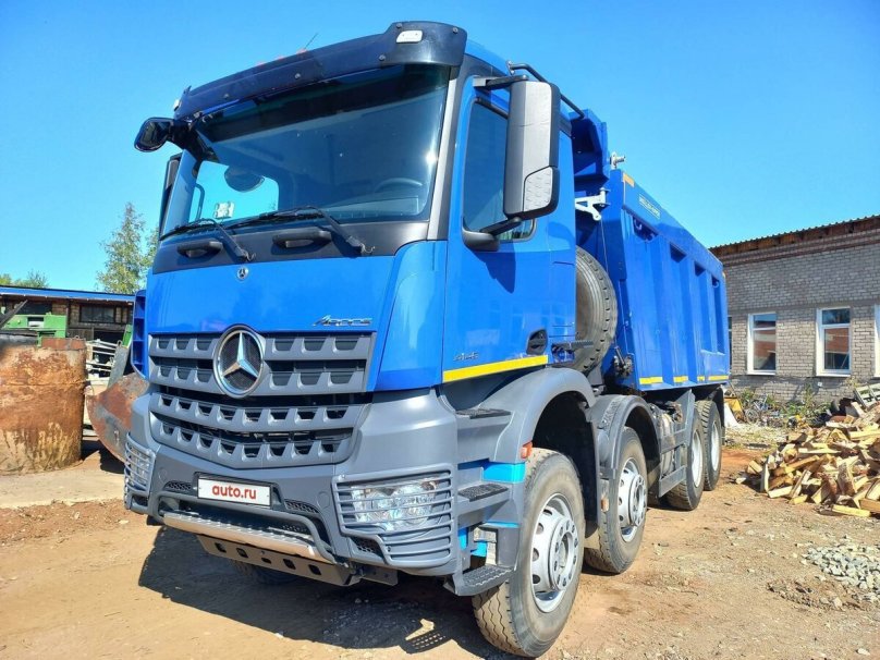 Мерседес Арокс тягач