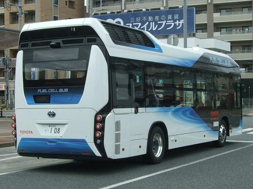 Автобус большой