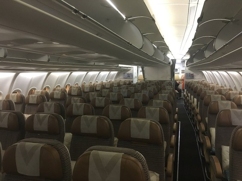 Airbus a340 салон