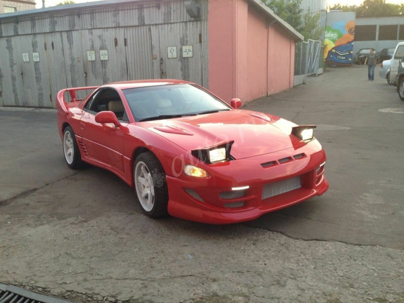 Mitsubishi 3000 gt II