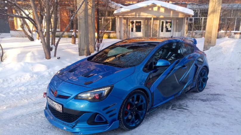 Opel Astra OPC