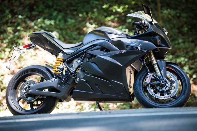 Мотоцикл Lamborghini v4 1000 caramelo