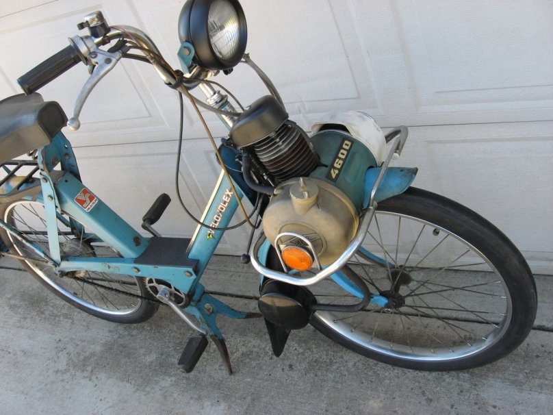 Мотовелосипед Ижик