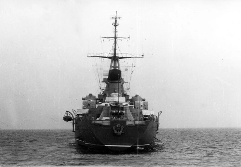 Крейсер Слава Молотов