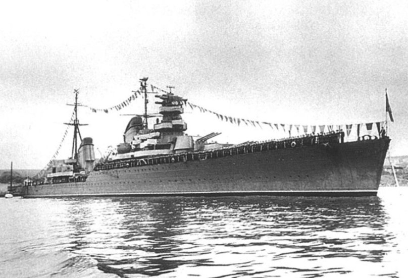 Крейсер Вячеслав Молотов