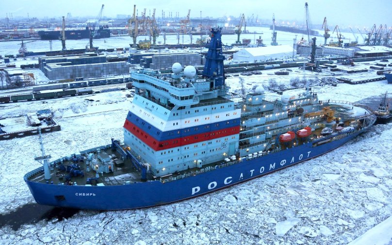 Ледокол Арктика проекта 22220 и Сибирь