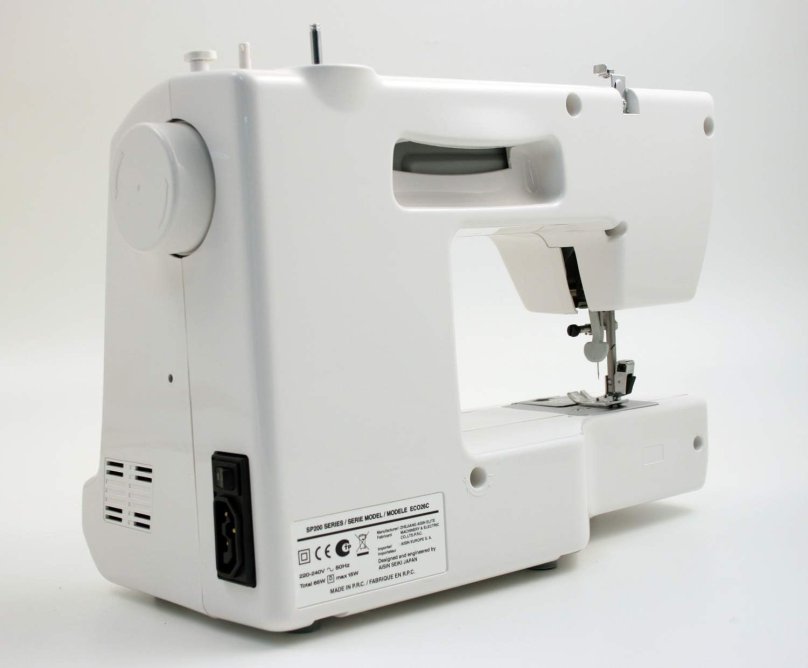 Швейная машина Toyota tsew1