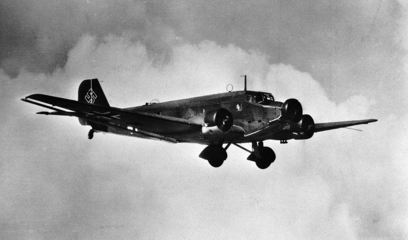 Немецкий военный самолет Junkers ju 52