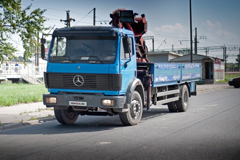 Mercedes Benz MK 1722