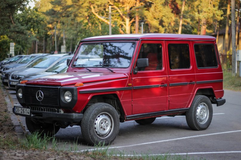 Mercedes-Benz g-class w461
