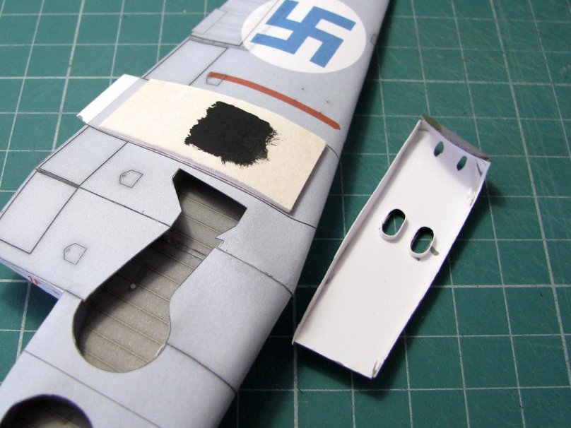 Бумажная Волга