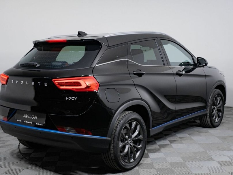 Электромобиль Эволют 2022