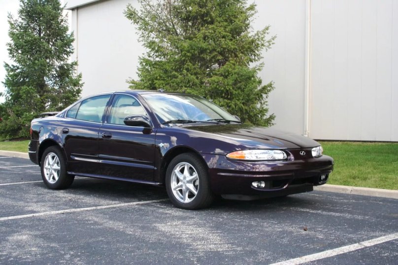 Oldsmobile Alero 2004