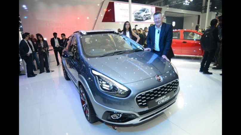 Индийский автосалон