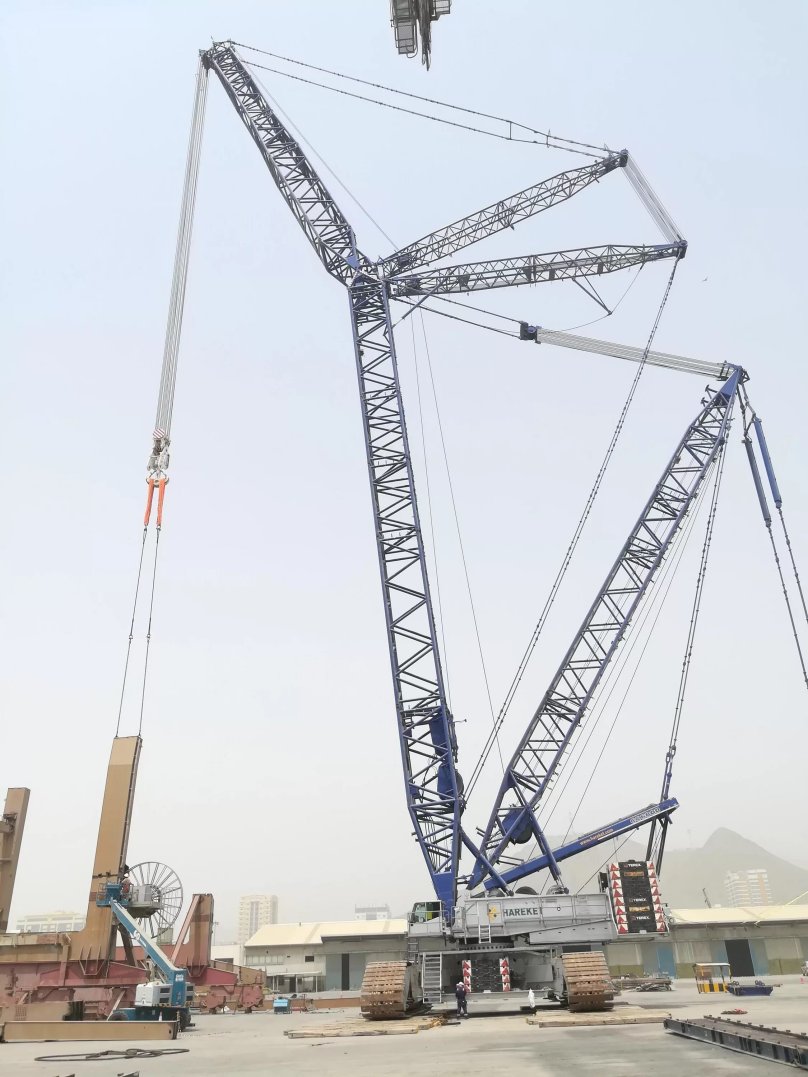 Гусеничный кран Демаг 1250