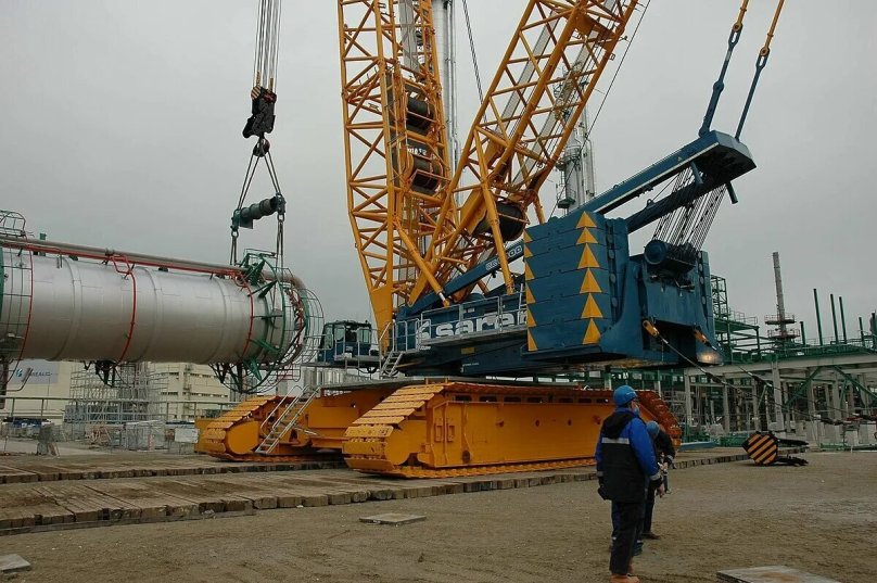 Гусеничный кран Терекс-Демаг СС 6800