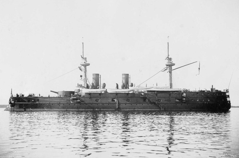 Эскадренный броненосец Император Николай i