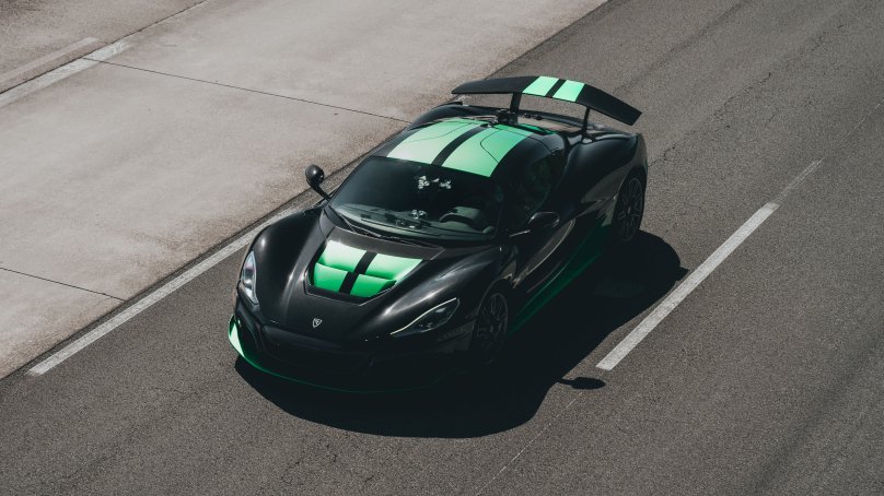 Машина Римак Невера