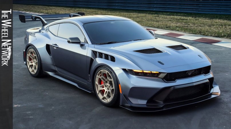 Форд Мустанг 2025