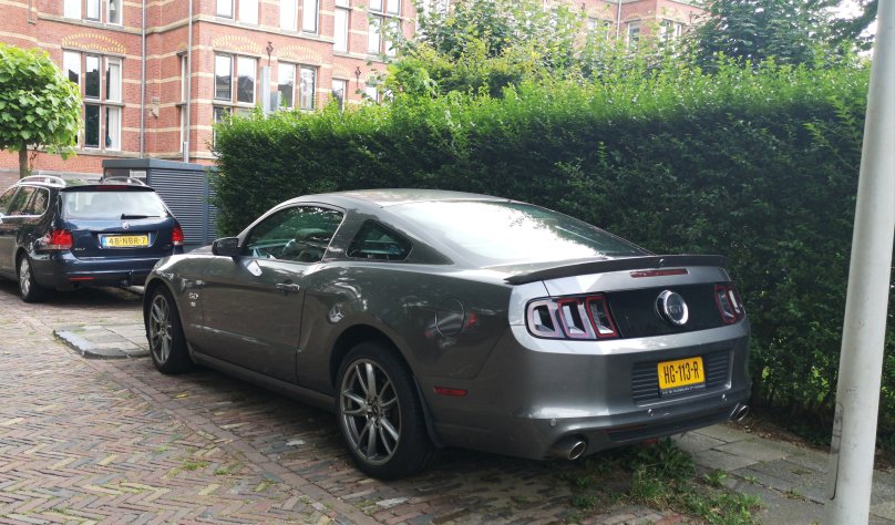 Додж Чарджер СРТ 2013