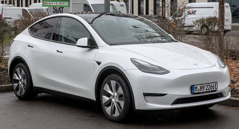 Tesla model y 2019