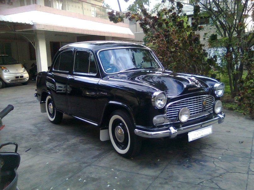 Хиндустан Амбассадор 2014