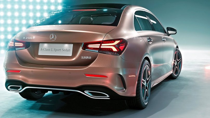 Mercedes Benz a class седан 2021
