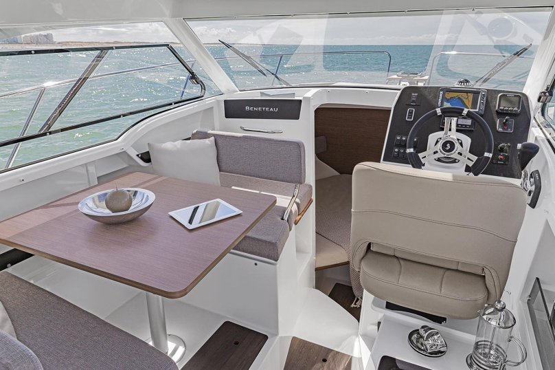 Бенету Антарес 7