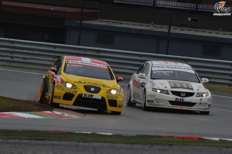 Touring car Racing