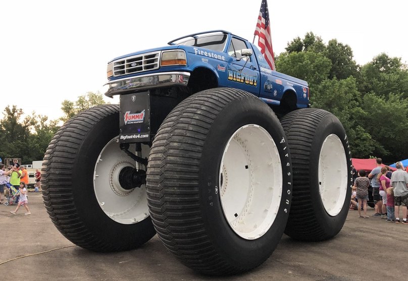 Монстр трак Bigfoot 5