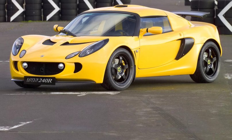 Лотус exige s240