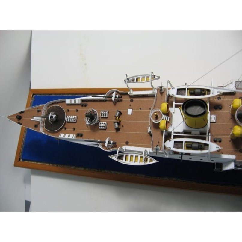 Крейсер 2-го ранга Алмаз (бумажное моделирование 071)