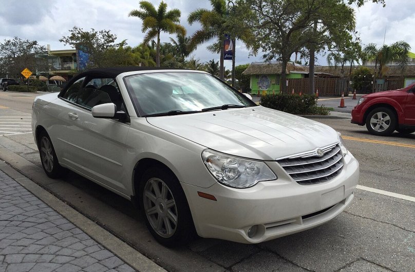 Крайслер Себринг кабриолет 2009