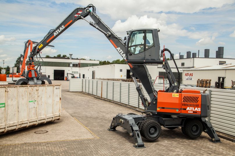 Перегружатель Atlas 250