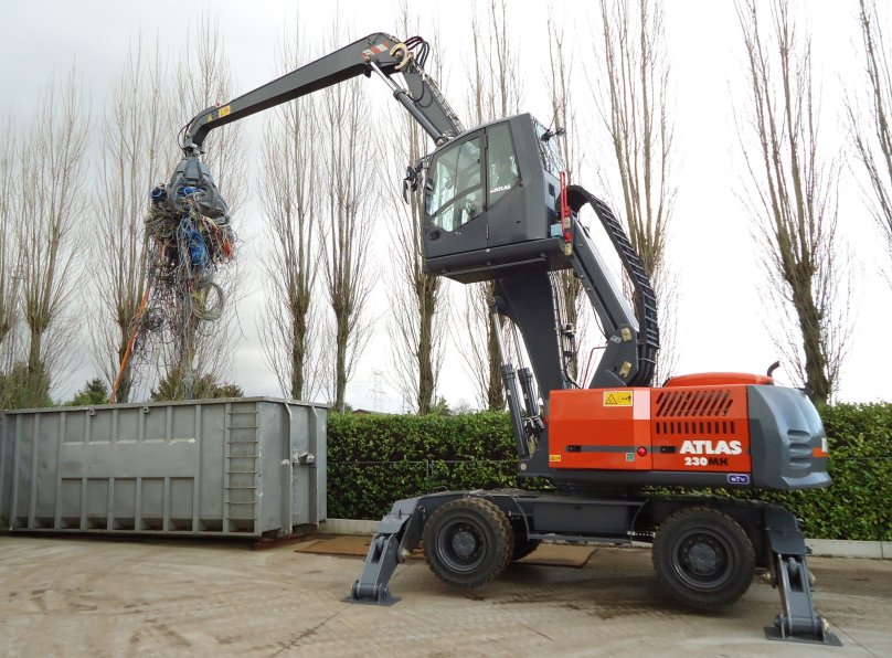 Шредер на гидравлике экскаватора