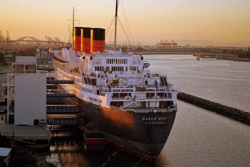 Лайнер RMS Queen Mary
