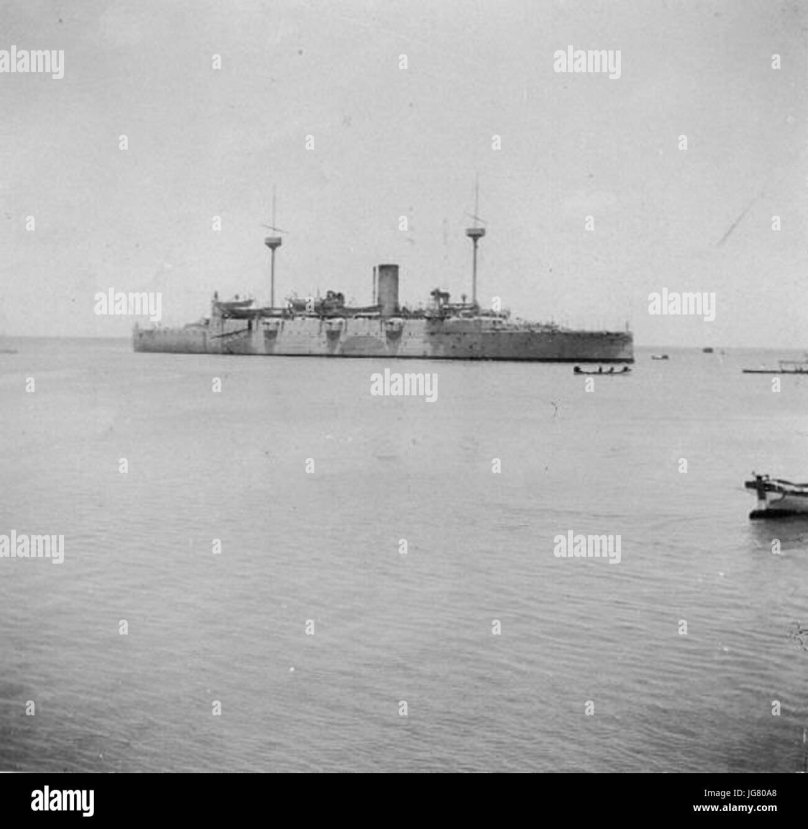 Крейсер Нанива