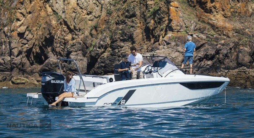 Atlantis 42 катер