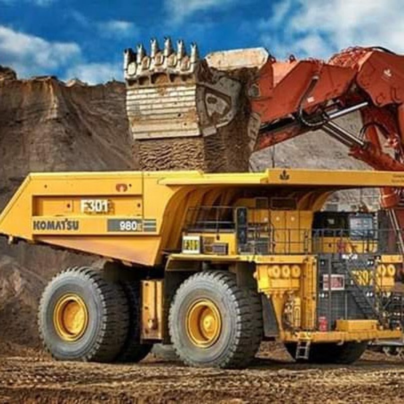Карьерная спецтехника Коматсу