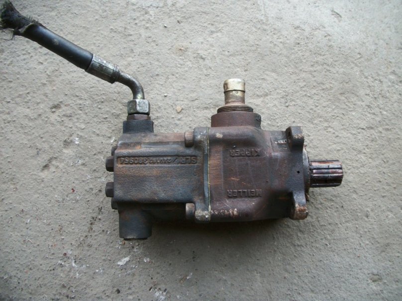 382073 Насос подъема кузова Meiller-Kipper