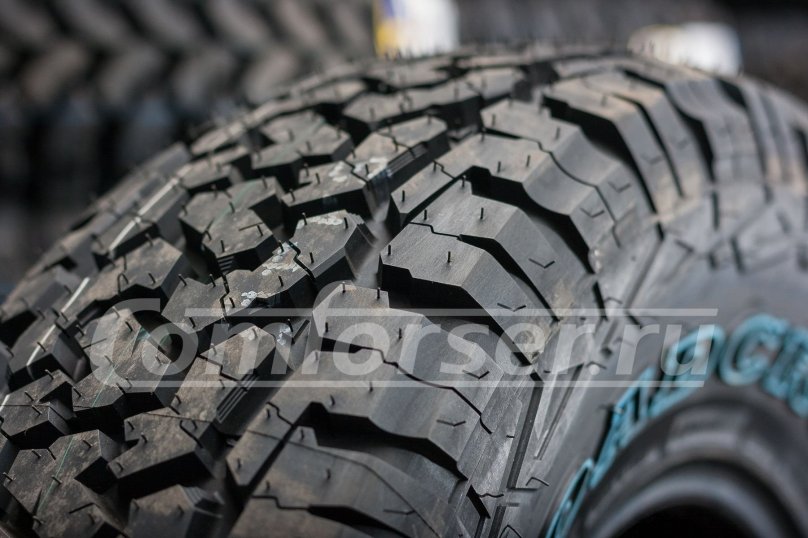215/75r15 100s Roadcruza ra1100